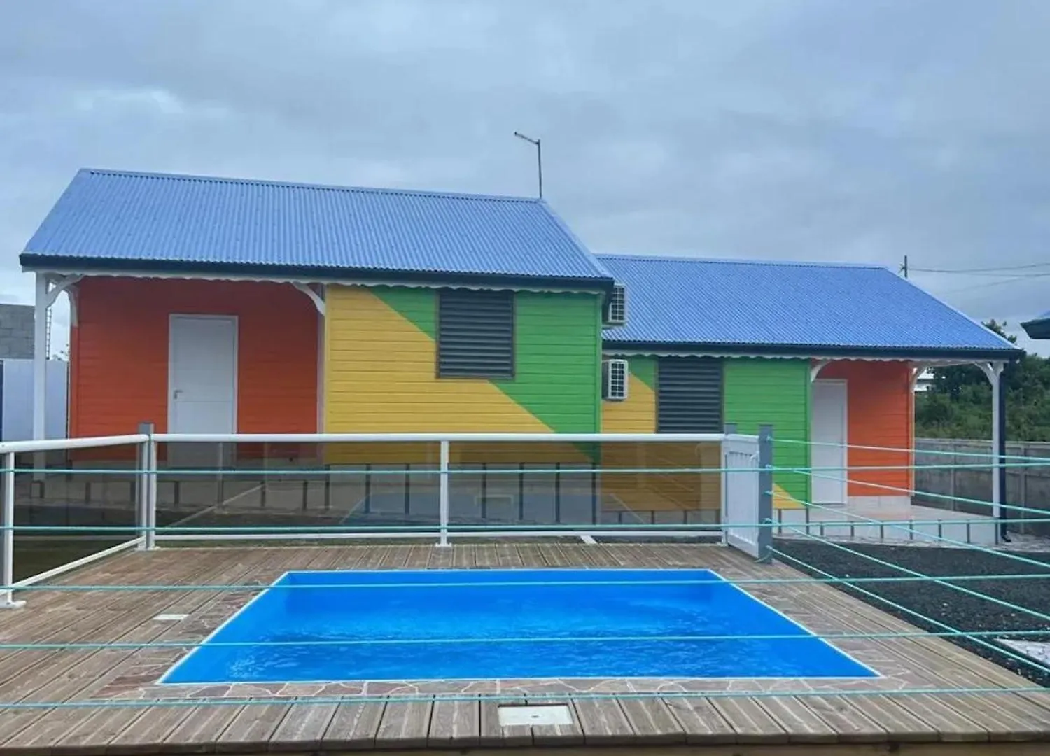 Chalet Cosy A Saint-Francois Avec Piscine Privee